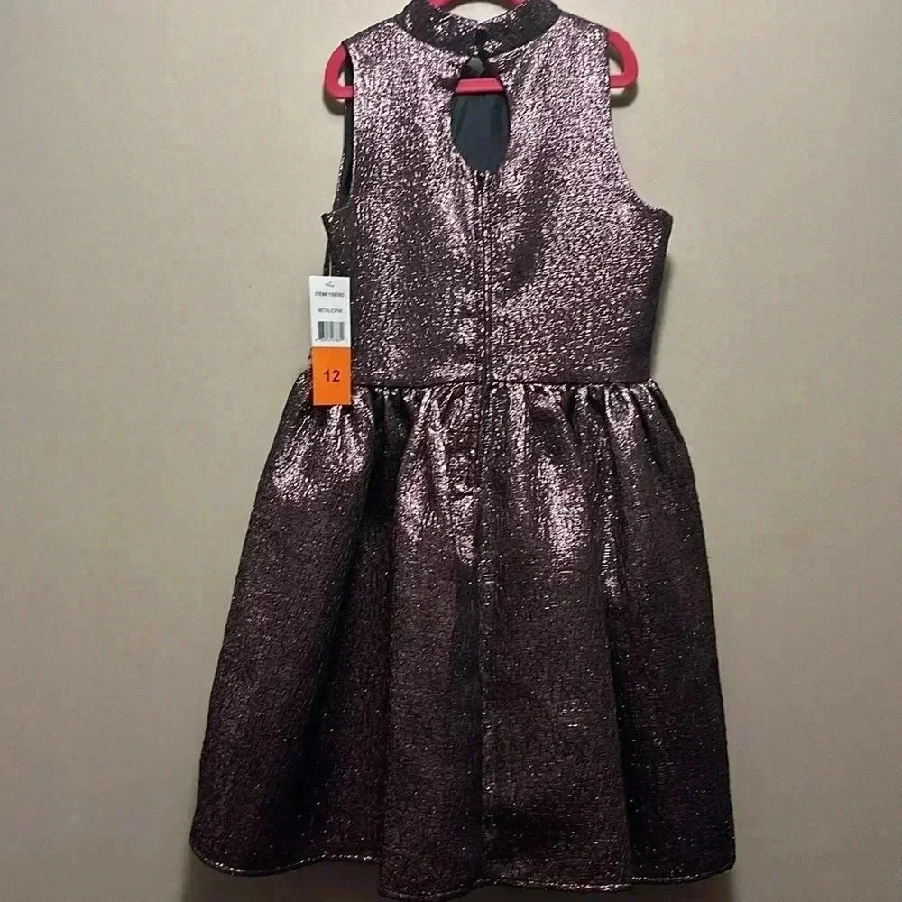Dress - Picture 6 of 6